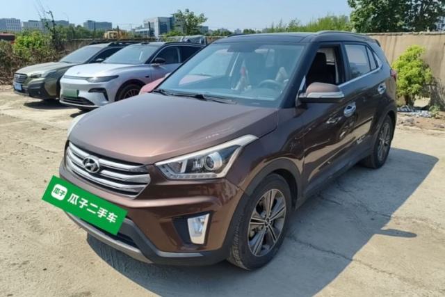 Used Hyundai ix25 2015 1.6L Automatic Two-Wheel-Drive Deluxe DLX Model