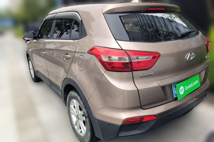 Used Hyundai ix25 2015 1.6L Manual Two-Wheel Drive Fashionable GS Model Rear Left 45 Deg