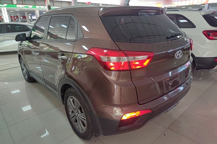 Used Hyundai ix25 2015 1.6L Automatic Two-Wheel Drive Smart GLS Trim Rear Left 45 Deg
