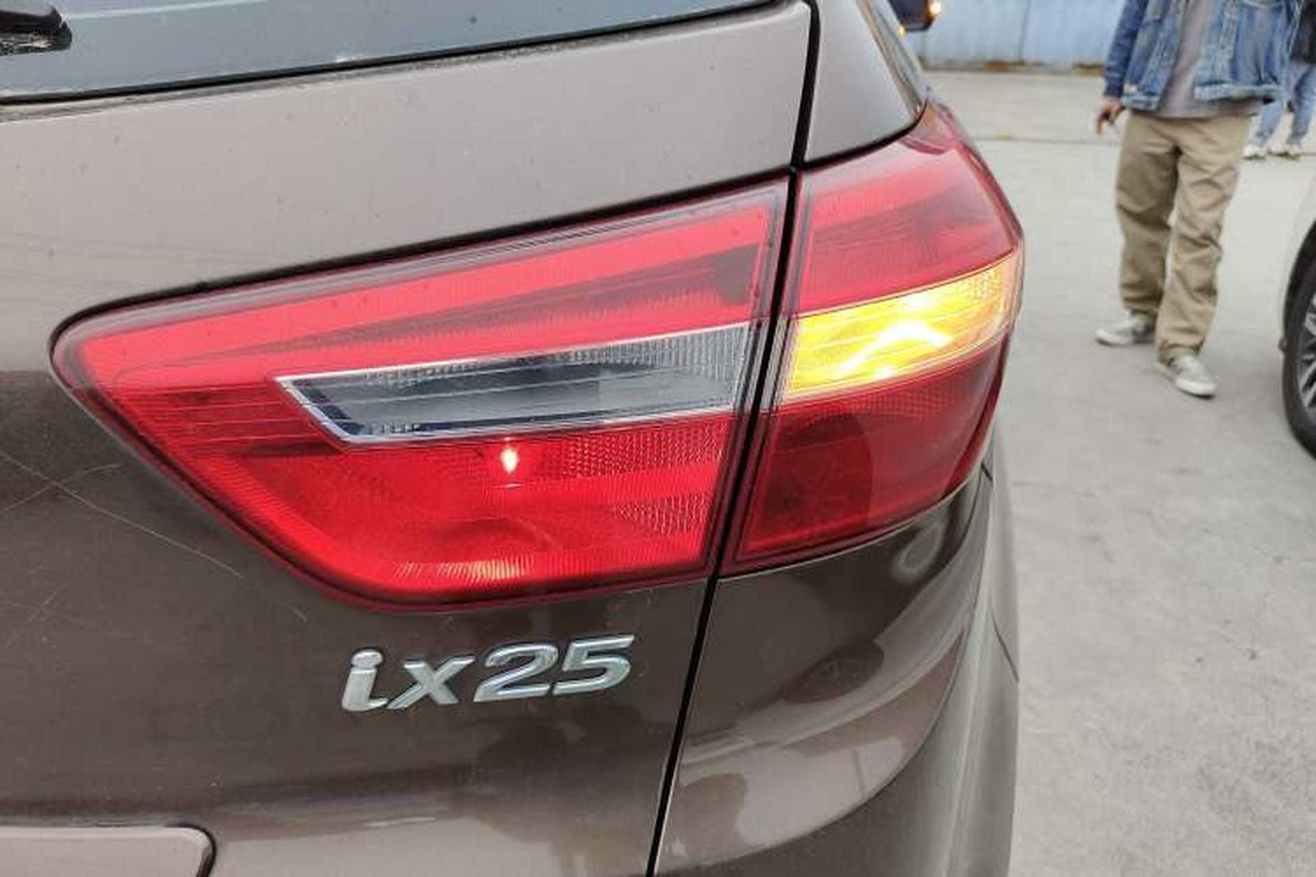 Used Hyundai ix25 2015 1.6L Automatic Two-Wheel Drive Smart GLS Trim Right Rear Taillight
