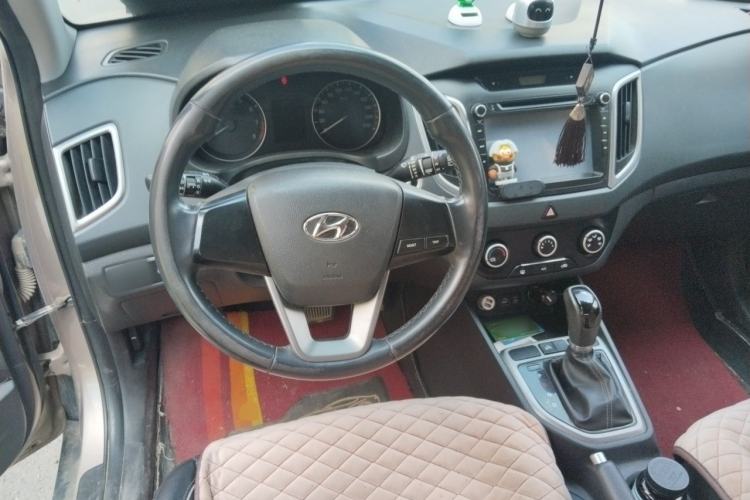Used Hyundai ix25 2015 1.6L Automatic Two-Wheel Drive Smart GLS Trim Steering Wheel