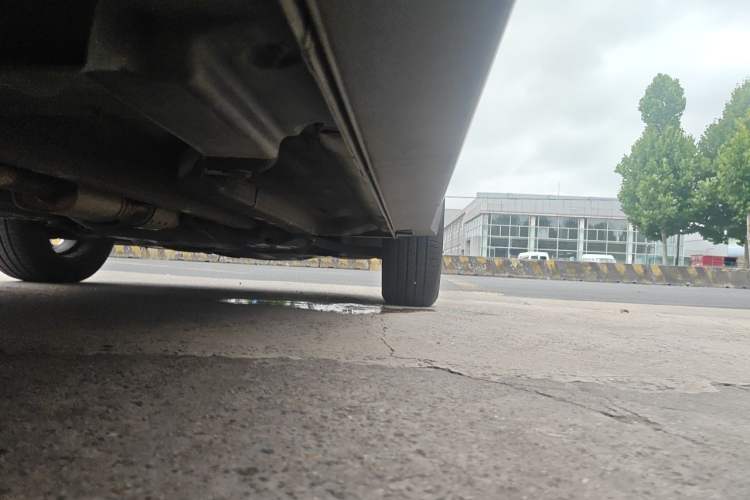 Used Hyundai ix25 2015 1.6L Automatic Two-Wheel Drive Smart GLS Trim Chassis Rear Right
