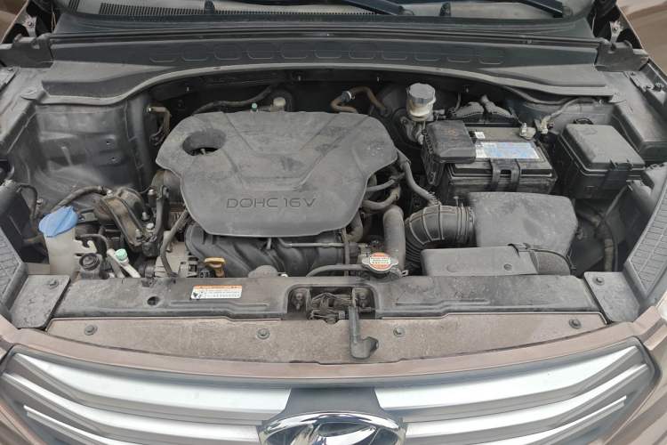 Used Hyundai ix25 2015 1.6L Automatic Two-Wheel Drive Smart GLS Trim Engine Bay