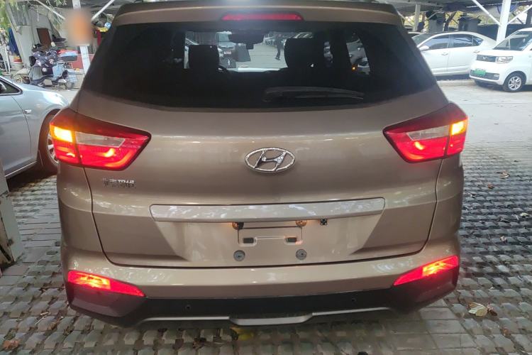 Used Hyundai ix25 2015 1.6L Automatic Two-Wheel Drive Smart GLS Trim Exterior 3