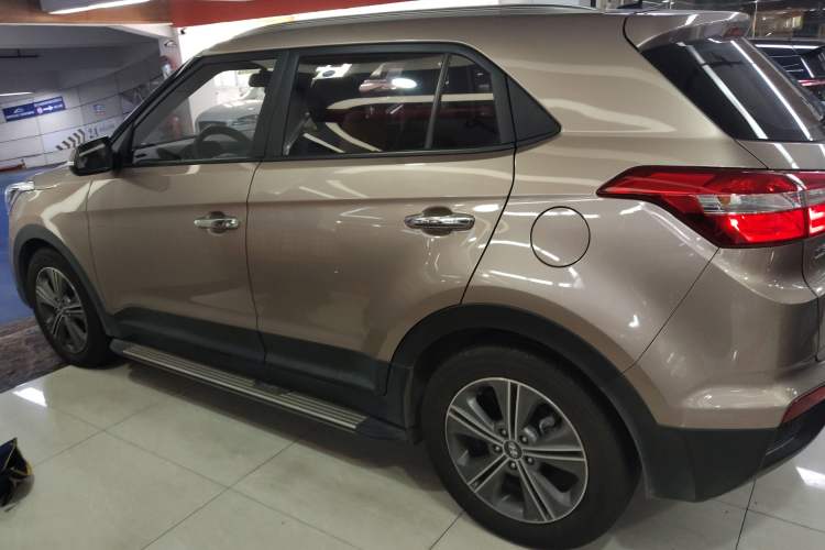 Used Hyundai ix25 2015 1.6L Automatic Two-Wheel Drive Smart GLS Trim Left Side