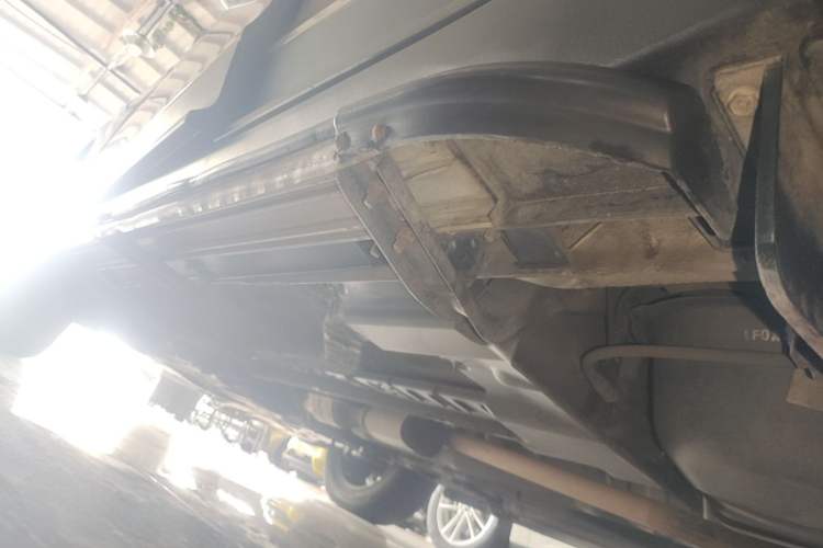 Used Hyundai ix25 2015 1.6L Automatic Two-Wheel-Drive Deluxe DLX Model Left Side Sill