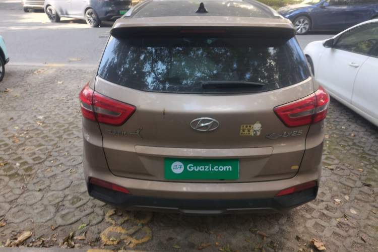 Used Hyundai ix25 2015 1.6L Automatic Two-Wheel-Drive Deluxe DLX Model Rear