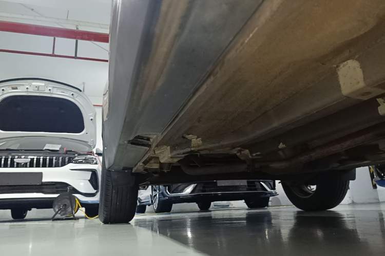 Used Hyundai ix25 2015 1.6L Automatic Two-Wheel Drive Smart GLS Trim Right Side Sill