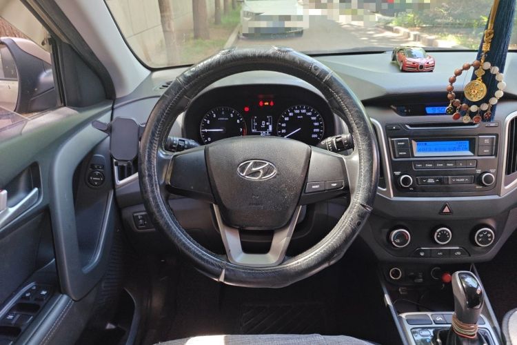Used Hyundai ix25 2015 1.6L Automatic Two-Wheel Drive Smart GLS Trim Steering Wheel