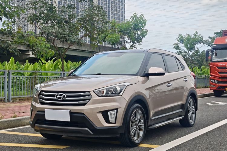 Used Hyundai ix25 2015 1.6L Automatic Two-Wheel-Drive Deluxe DLX Model Guazi used car, China used car export, Used car for sale, Used cars, Cheapest cars for sale