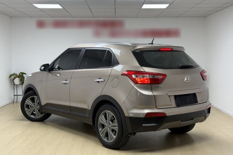 Used Hyundai ix25 2015 1.6L Automatic Two-Wheel Drive Smart GLS Trim Exterior 3