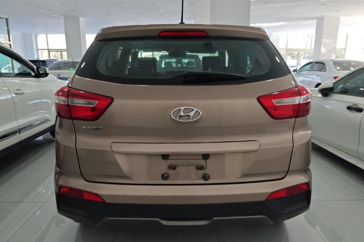 Used Hyundai ix25 2015 1.6L Automatic Two-Wheel Drive Smart GLS Trim Exterior 4