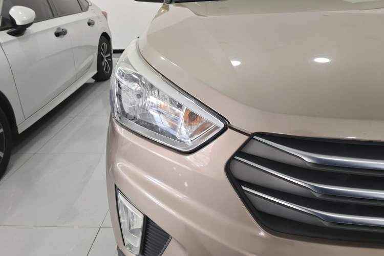 Used Hyundai ix25 2015 1.6L Automatic Two-Wheel Drive Smart GLS Trim Exterior 6
