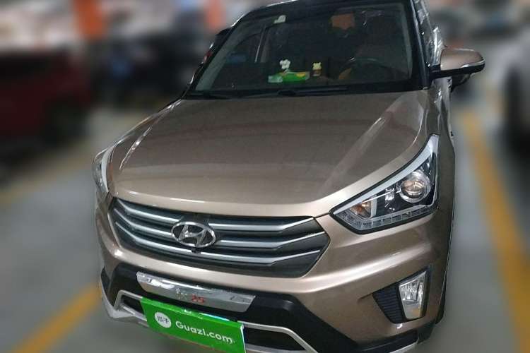 Used Hyundai ix25 2015 1.6L Automatic Two-Wheel-Drive Deluxe DLX Model Front