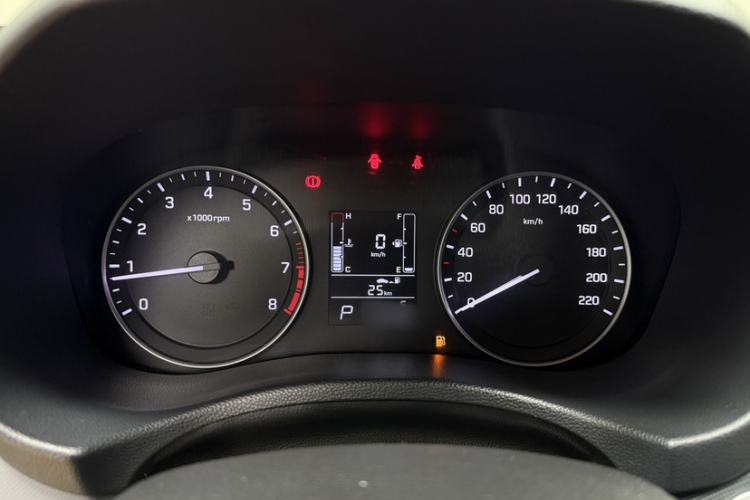 Used Hyundai ix25 2015 1.6L Automatic Two-Wheel Drive Smart GLS Trim Instrument Cluster