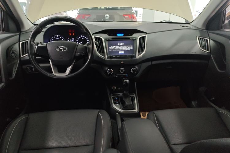 Used Hyundai ix25 2015 1.6L Automatic Two-Wheel Drive Smart GLS Trim Interior 2