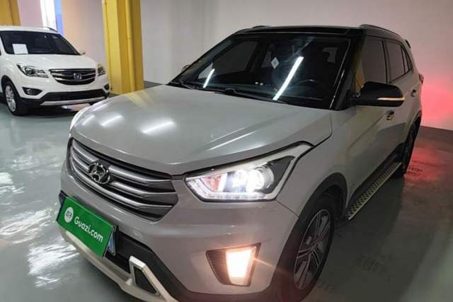 Used Hyundai ix25 2015 1.6L Automatic Two-Wheel-Drive Deluxe DLX Model