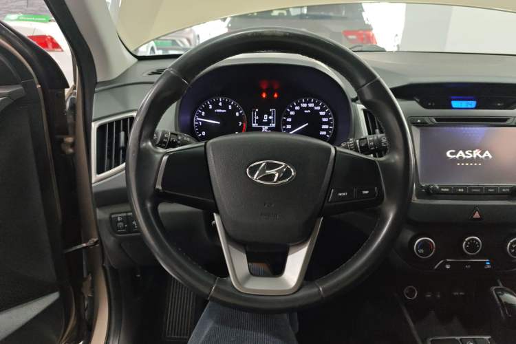 Used Hyundai ix25 2015 1.6L Automatic Two-Wheel Drive Smart GLS Trim Steering Wheel