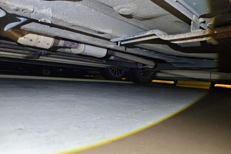 Used Hyundai ix25 2015 1.6L Automatic Two-Wheel-Drive Deluxe DLX Model Chassis Front Left
