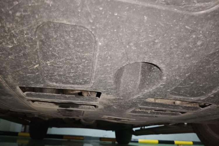Used Hyundai ix25 2015 1.6L Automatic Two-Wheel-Drive Deluxe DLX Model Chassis Front