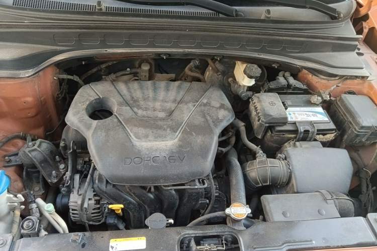 Used Hyundai ix25 2015 1.6L Automatic Two-Wheel Drive Smart GLS Trim Engine Bay