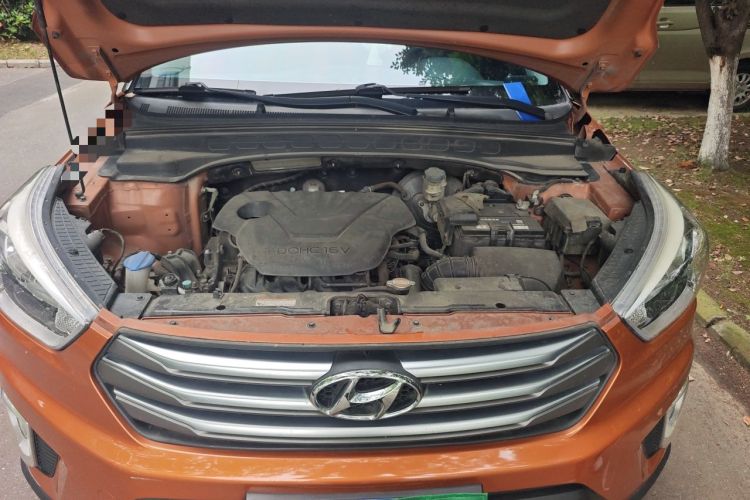 Used Hyundai ix25 2015 1.6L Automatic Two-Wheel Drive Smart GLS Trim Engine Bay