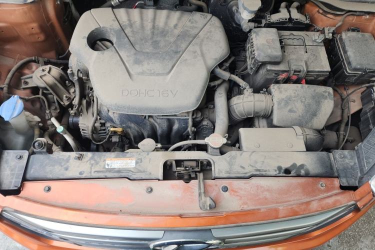 Used Hyundai ix25 2015 1.6L Automatic Two-Wheel Drive Smart GLS Trim Engine Bay
