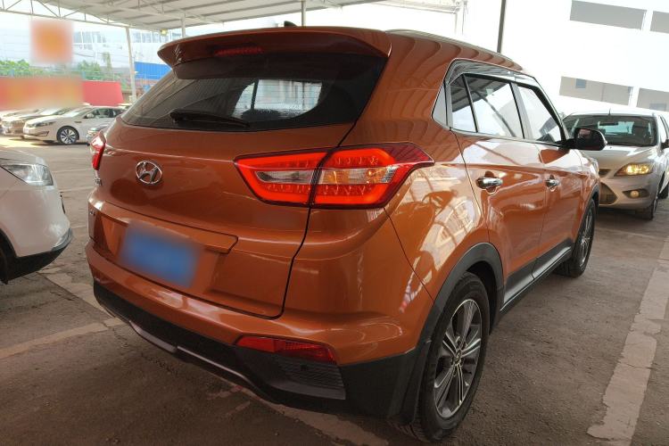 Used Hyundai ix25 2015 2.0L Automatic Two-Wheel Drive Intelligent GLS Exterior 5