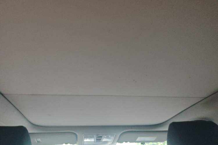 Used Hyundai ix25 2015 1.6L Automatic Two-Wheel Drive Smart GLS Trim Headliner