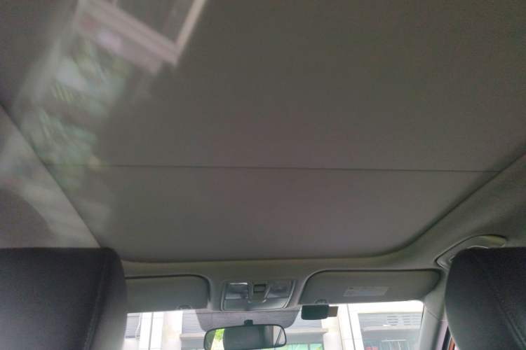 Used Hyundai ix25 2015 1.6L Automatic Two-Wheel Drive Smart GLS Trim Headliner