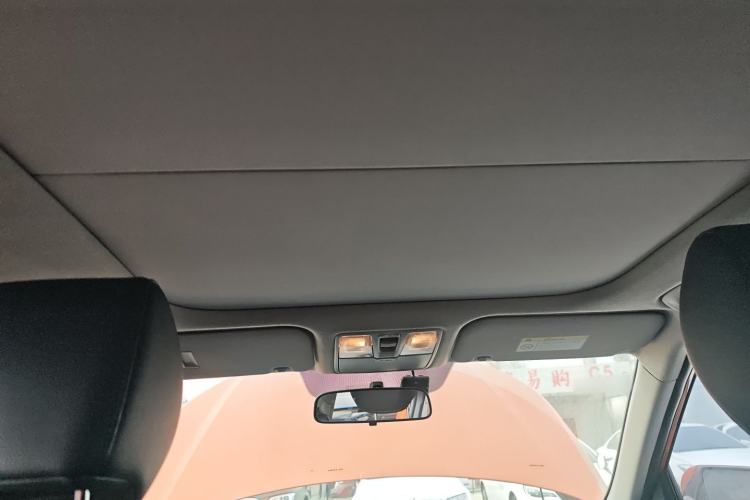 Used Hyundai ix25 2015 1.6L Automatic Two-Wheel Drive Smart GLS Trim Headliner