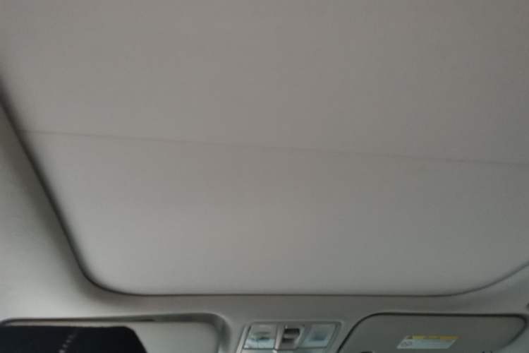 Used Hyundai ix25 2015 1.6L Automatic Two-Wheel Drive Smart GLS Trim Headliner