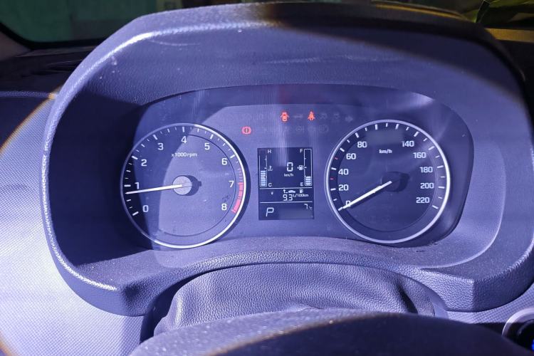 Used Hyundai ix25 2015 1.6L Automatic Two-Wheel Drive Smart GLS Trim Instrument Cluster