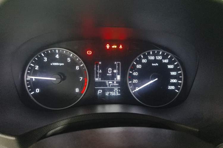 Used Hyundai ix25 2015 1.6L Automatic Two-Wheel Drive Smart GLS Trim Instrument Cluster