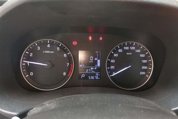 Used Hyundai ix25 2015 1.6L Automatic Two-Wheel Drive Smart GLS Trim Instrument Cluster