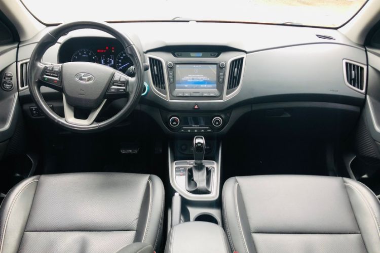 Used Hyundai ix25 2015 2.0L Automatic Two-Wheel Drive Intelligent GLS Interior 1
