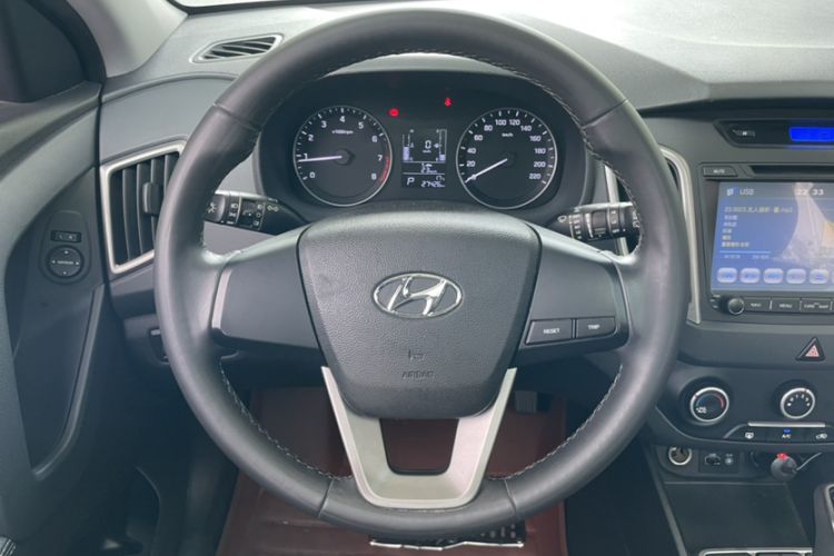 Used Hyundai ix25 2015 1.6L Automatic Two-Wheel Drive Smart GLS Trim Interior 1