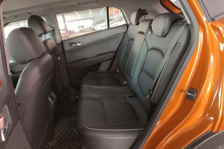 Used Hyundai ix25 2015 2.0L Automatic Two-Wheel Drive Intelligent GLS Interior 4