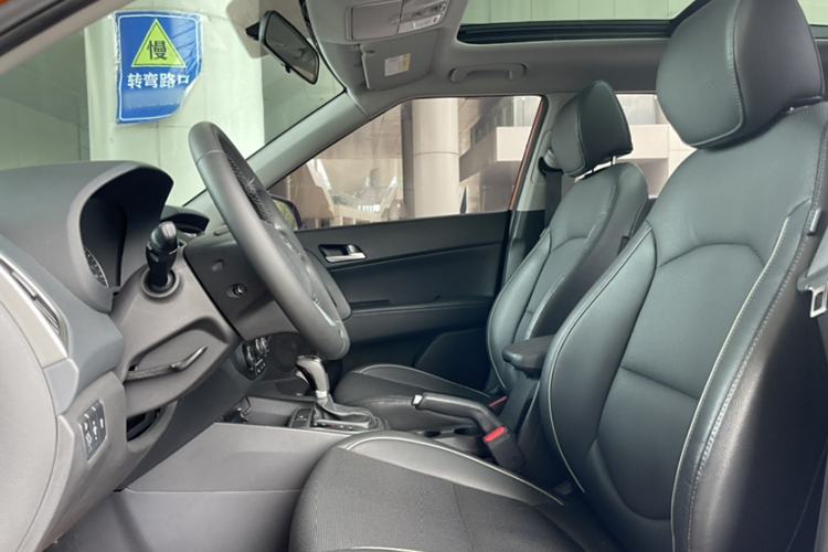 Used Hyundai ix25 2015 1.6L Automatic Two-Wheel Drive Smart GLS Trim Interior 6