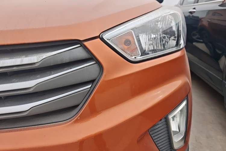 Used Hyundai ix25 2015 1.6L Automatic Two-Wheel Drive Smart GLS Trim Left Front Headlight