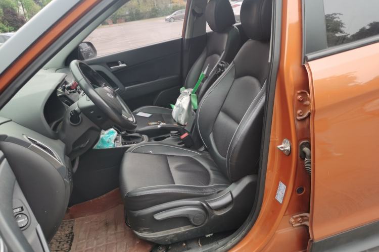Used Hyundai ix25 2015 1.6L Automatic Two-Wheel Drive Smart GLS Trim Left Front Seat
