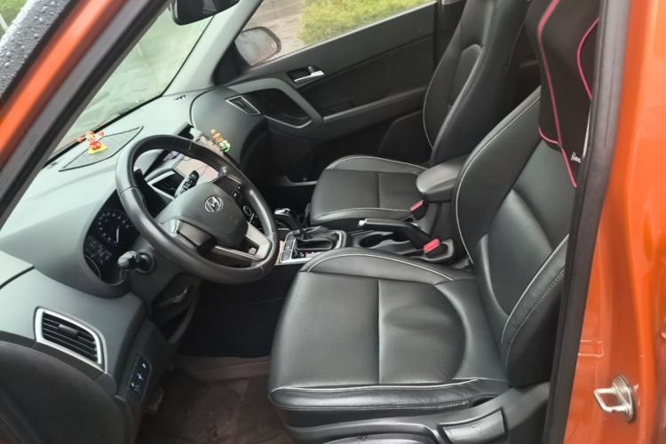 Used Hyundai ix25 2015 1.6L Automatic Two-Wheel Drive Smart GLS Trim Left Front Seat