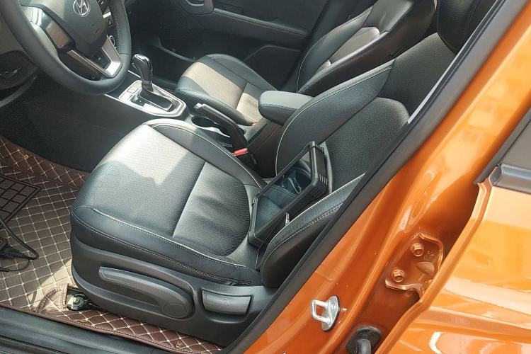 Used Hyundai ix25 2015 1.6L Automatic Two-Wheel Drive Smart GLS Trim Left Front Seat