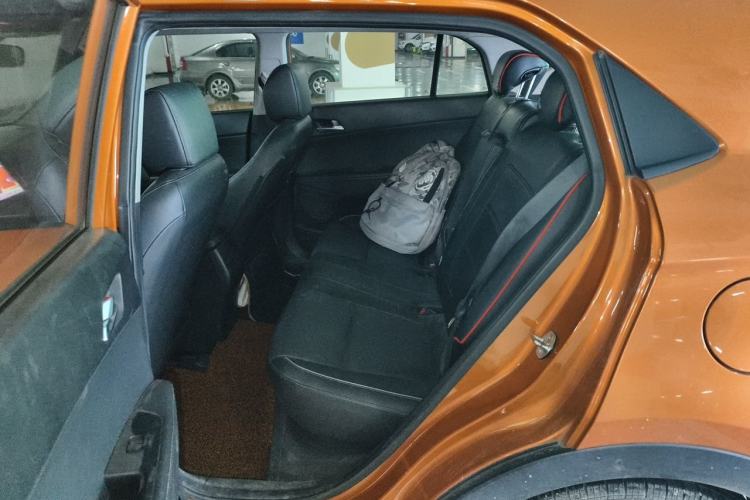 Used Hyundai ix25 2015 1.6L Automatic Two-Wheel Drive Smart GLS Trim Left Rear Seat