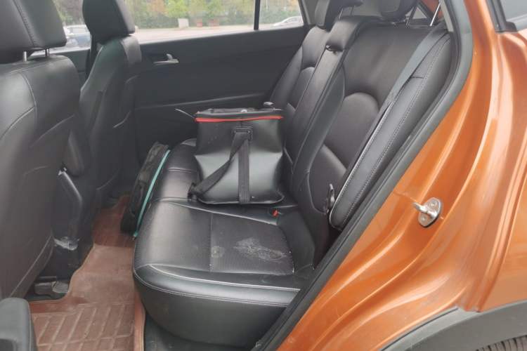 Used Hyundai ix25 2015 1.6L Automatic Two-Wheel Drive Smart GLS Trim Left Rear Seat
