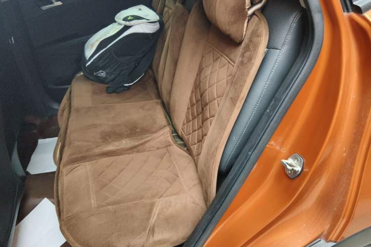 Used Hyundai ix25 2015 1.6L Automatic Two-Wheel Drive Smart GLS Trim Left Rear Seat
