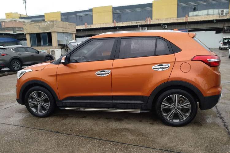 Used Hyundai ix25 2015 1.6L Automatic Two-Wheel Drive Smart GLS Trim Left Side