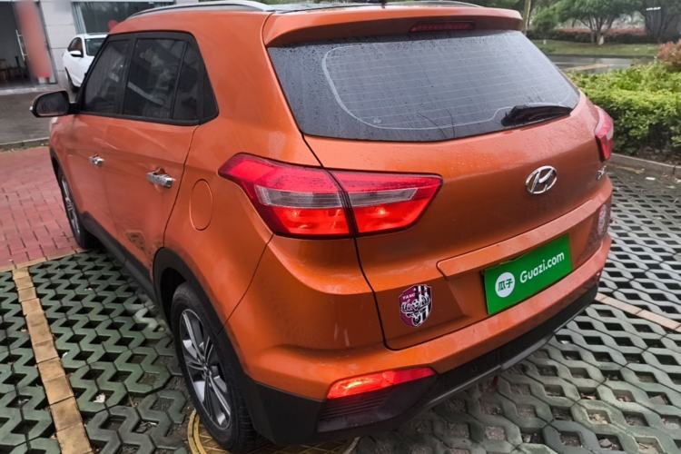 Used Hyundai ix25 2015 1.6L Automatic Two-Wheel Drive Smart GLS Trim Rear Left 45 Deg