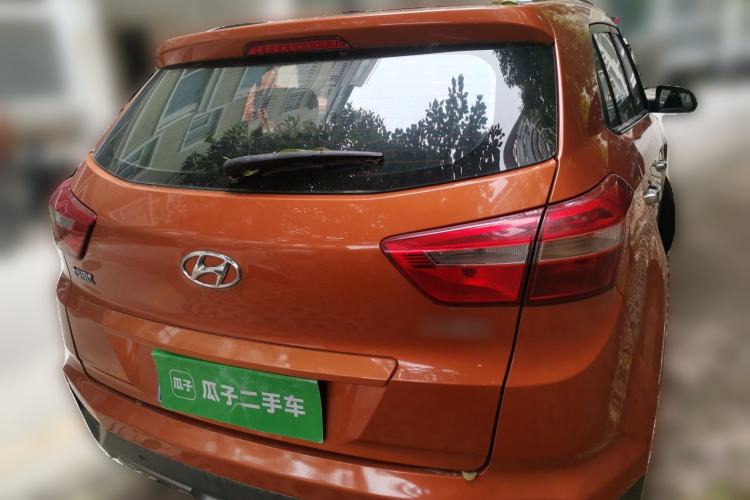Used Hyundai ix25 2015 1.6L Automatic Two-Wheel Drive Smart GLS Trim Rear Right 45 Deg