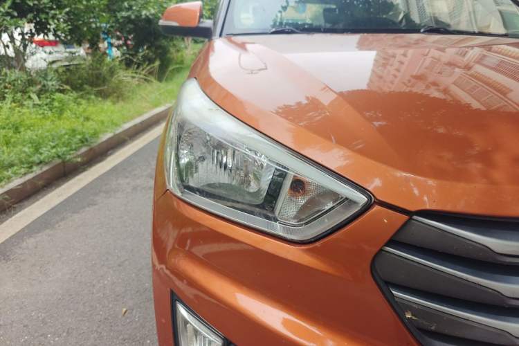 Used Hyundai ix25 2015 1.6L Automatic Two-Wheel Drive Smart GLS Trim Right Front Headlight